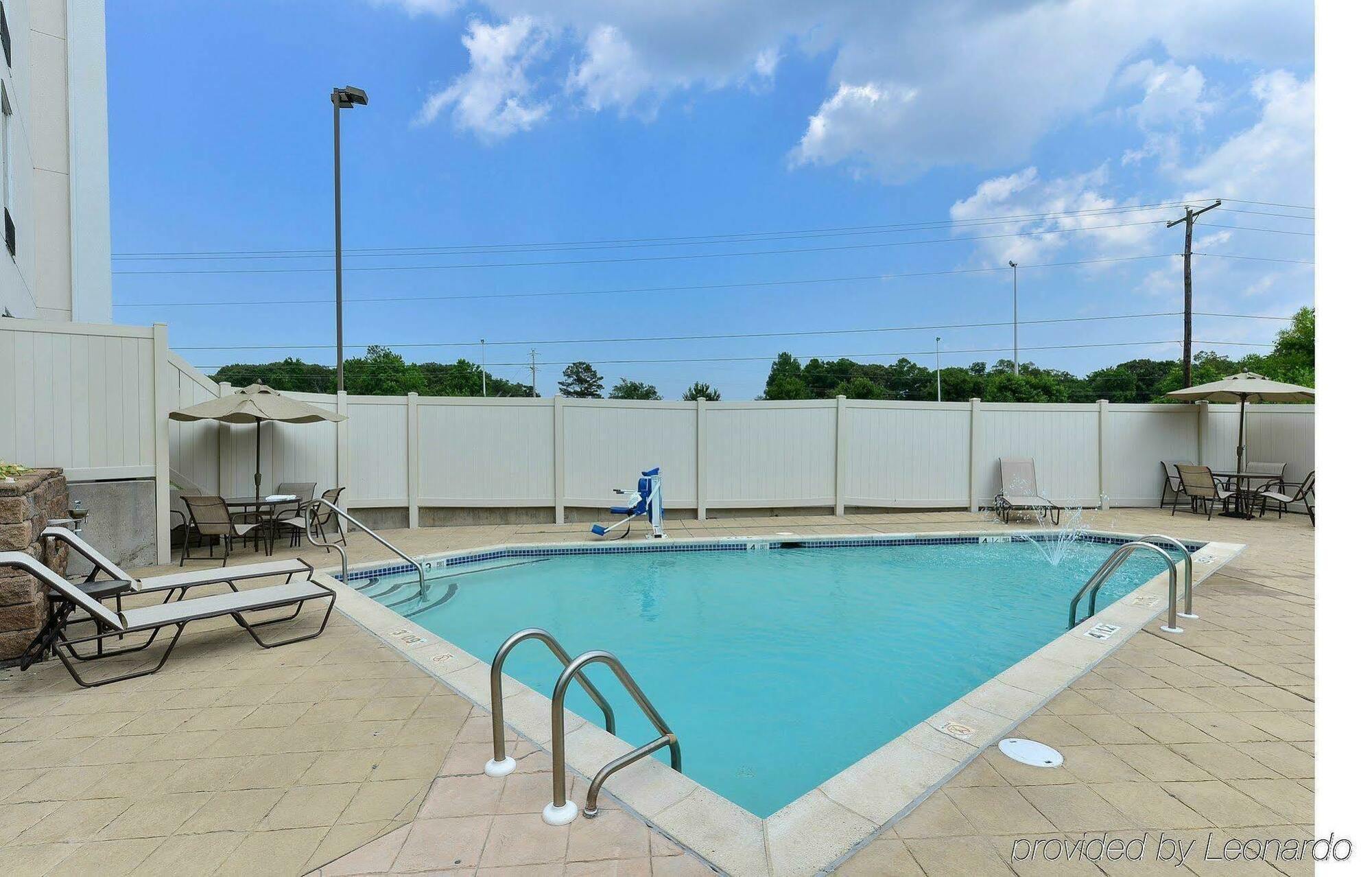 Holiday Inn Express Seaford-Route 13 Bagian luar foto